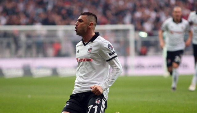 Formda Burak Yılmaz, Beşiktaş'taki en golcü dönemine çok yaklaştı