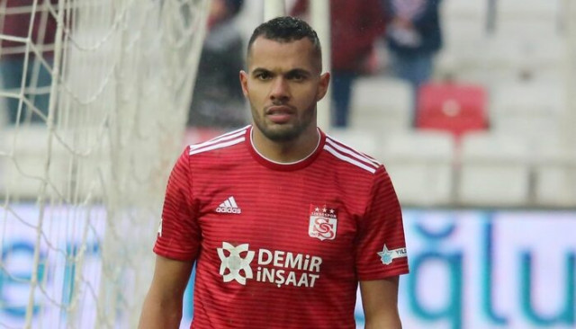 Fernando, Sivas'a dönüyor