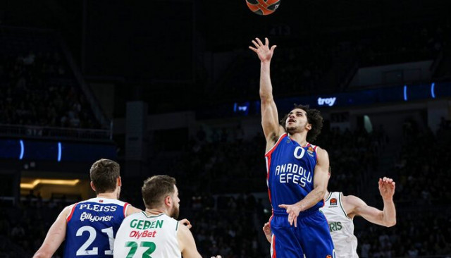 ÖZET | Anadolu Efes - Zalgiris maç sonucu: 96-91