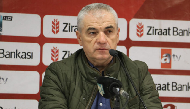 Rıza Çalımbay'dan maç günü ve saati eleştirisi
