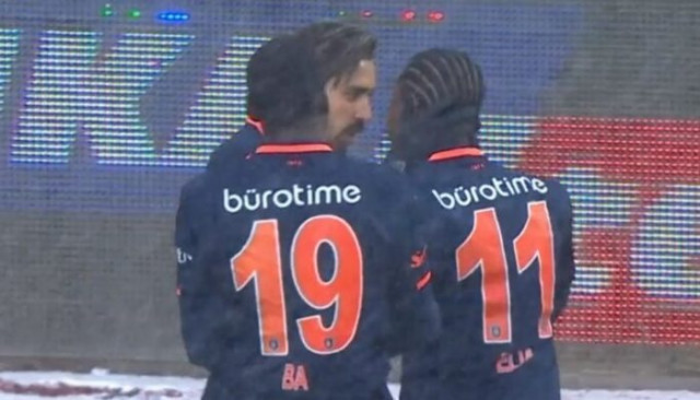 Başakşehir'de Elia'dan Okan Buruk'a tepki!