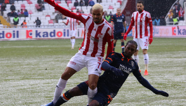 ÖZET | Sivasspor 1-1 Başakşehir maç sonucu