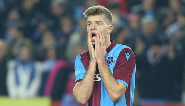 Trabzonspor'da Sörloth sakatlandı!