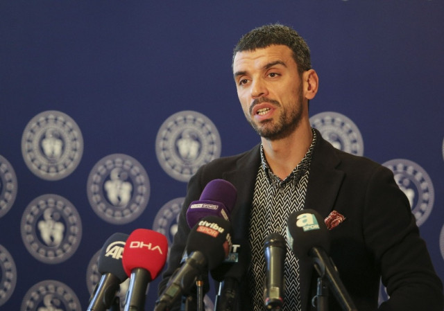 AK Partili Sofuoğlu, 3 aylık maaşını TBMM'ye bağışladı