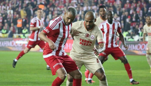 Sivassporlu Fernando, Antalyaspor maçında yok