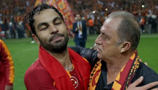 Galatasaray'ın yıldız oyuncusu Selçuk İnan'dan maaş açıklaması