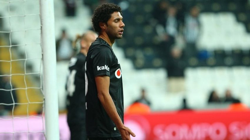 Mohamed Elneny ezeli rakibe gidiyor
