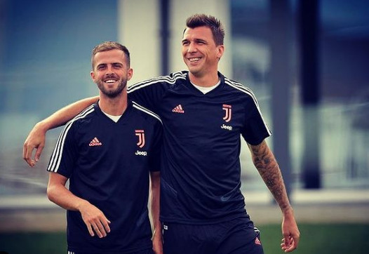 Beşiktaş'tan Mario Mandzukic’e son teklif