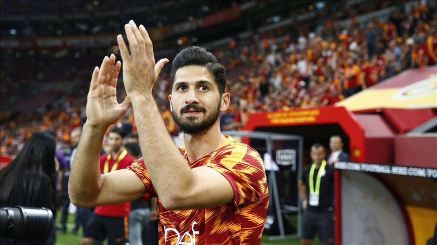 Galatasaray'da Emre Akbaba'ya yeni teklif