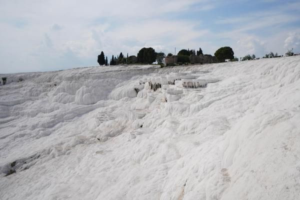 Pamukkale'de turizmciler 2021'den umutlu